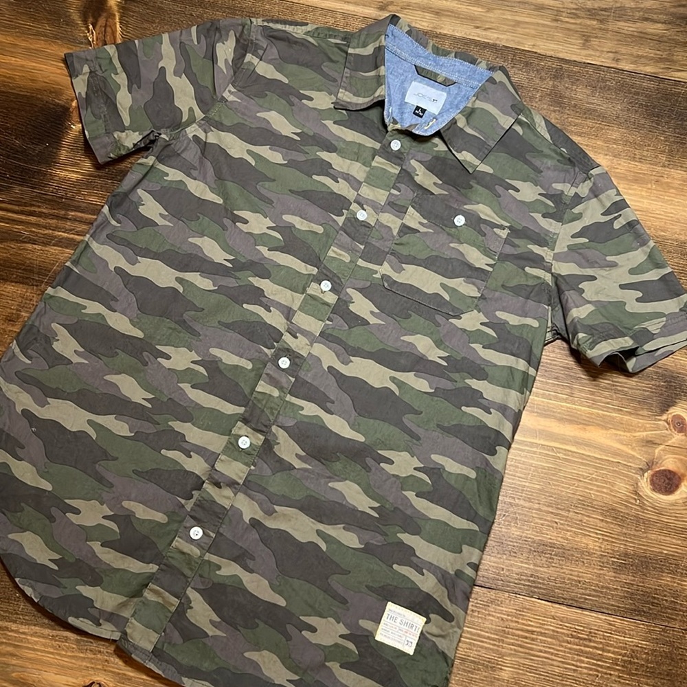 JOE’S JEANS BOYS CAMO BUTTON UP SHORT SLEEVE SHIRT SIZE L 14-16